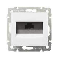   . 1-  Valena RJ45 5E UTP . Leg 774230