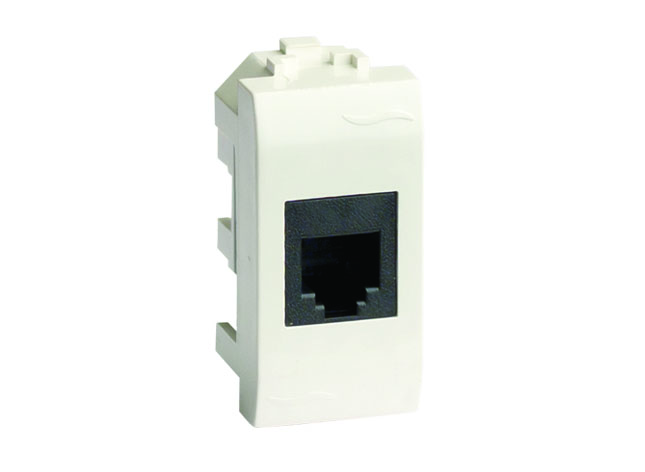  . 1- RJ45 BRAVA 1. 5e .  76654B