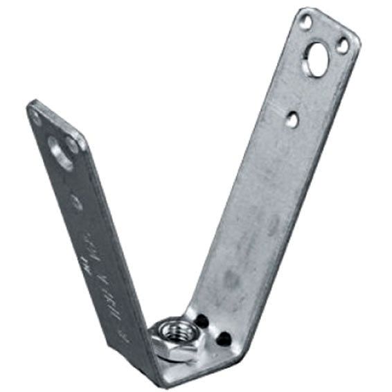      8  CM330800