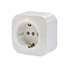 Розетка 1-м ОП с заземл. 16А Quteo бел. Leg 782211 Розетка 1-м ОП с заземл. 16А Quteo бел. Leg 782211
